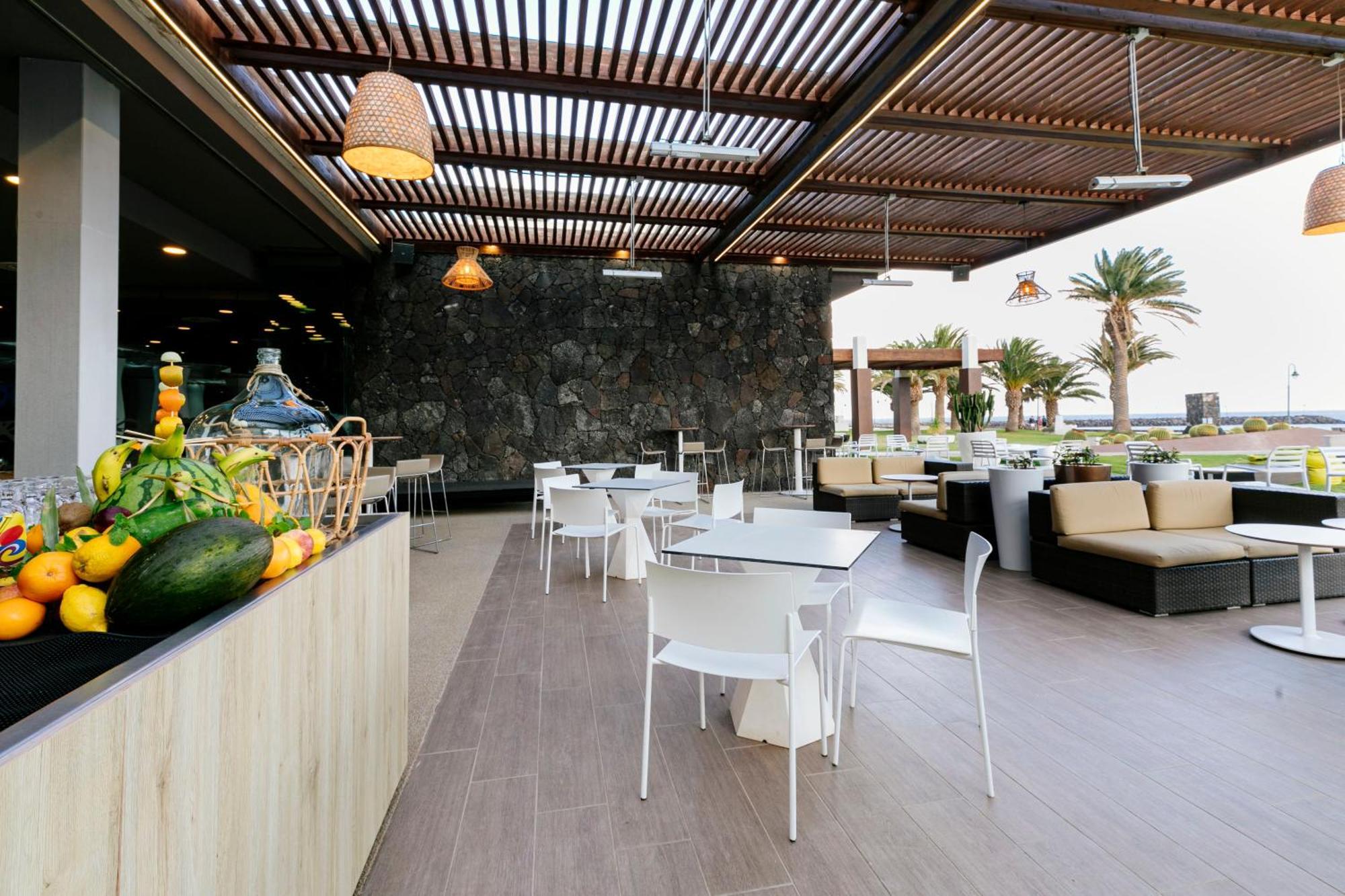 Hd Beach Resort กอสตา เตกีสเซ ภายนอก รูปภาพ