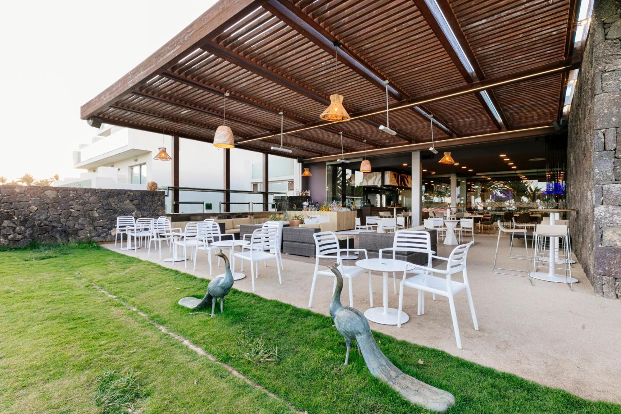 Hd Beach Resort กอสตา เตกีสเซ ภายนอก รูปภาพ